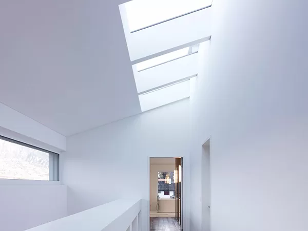 Độ ẩm tường bao nhiêu thì sơn được? Đợi tường khô tự nhiên