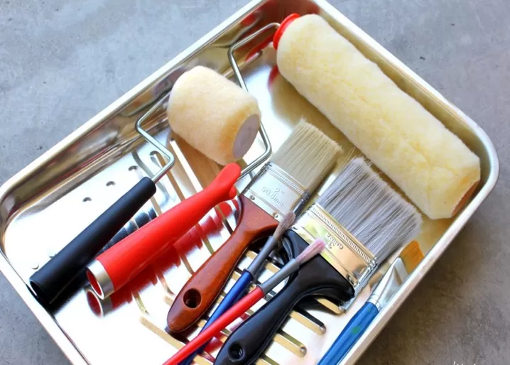 Dụng cụ thi công