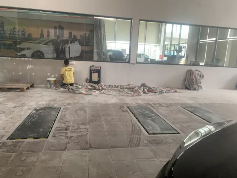 Cách Phòng Tránh Sơn Bị Lệch Màu Ngay Từ Đầu - Thuê thợ sơn có kinh nghiệm