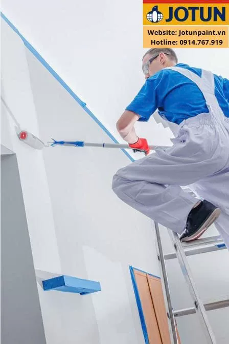 Quy trình thi công sơn nước chi tiết cho tường mới và tường cũ