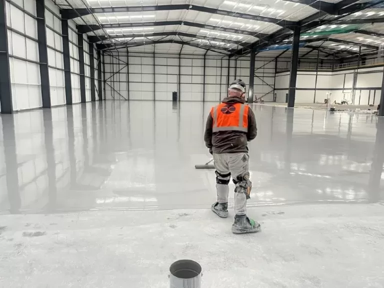 Dịch vụ mài sàn bê tông và sơn epoxy - Quy trình mài sàn bê tông và sơn epoxy